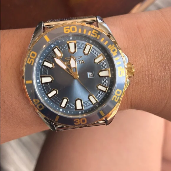 Invicta Men's Stainless Steel Gold and Blue Face Diver Watch - Picture 3 of 6